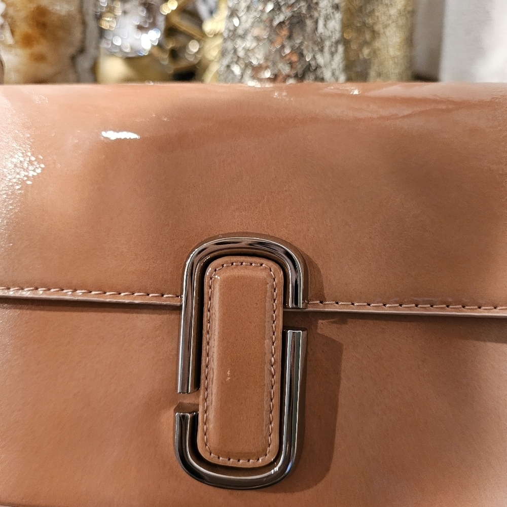 Marc Jacobs The leather shoulder Bag. - Picture 8 of 12